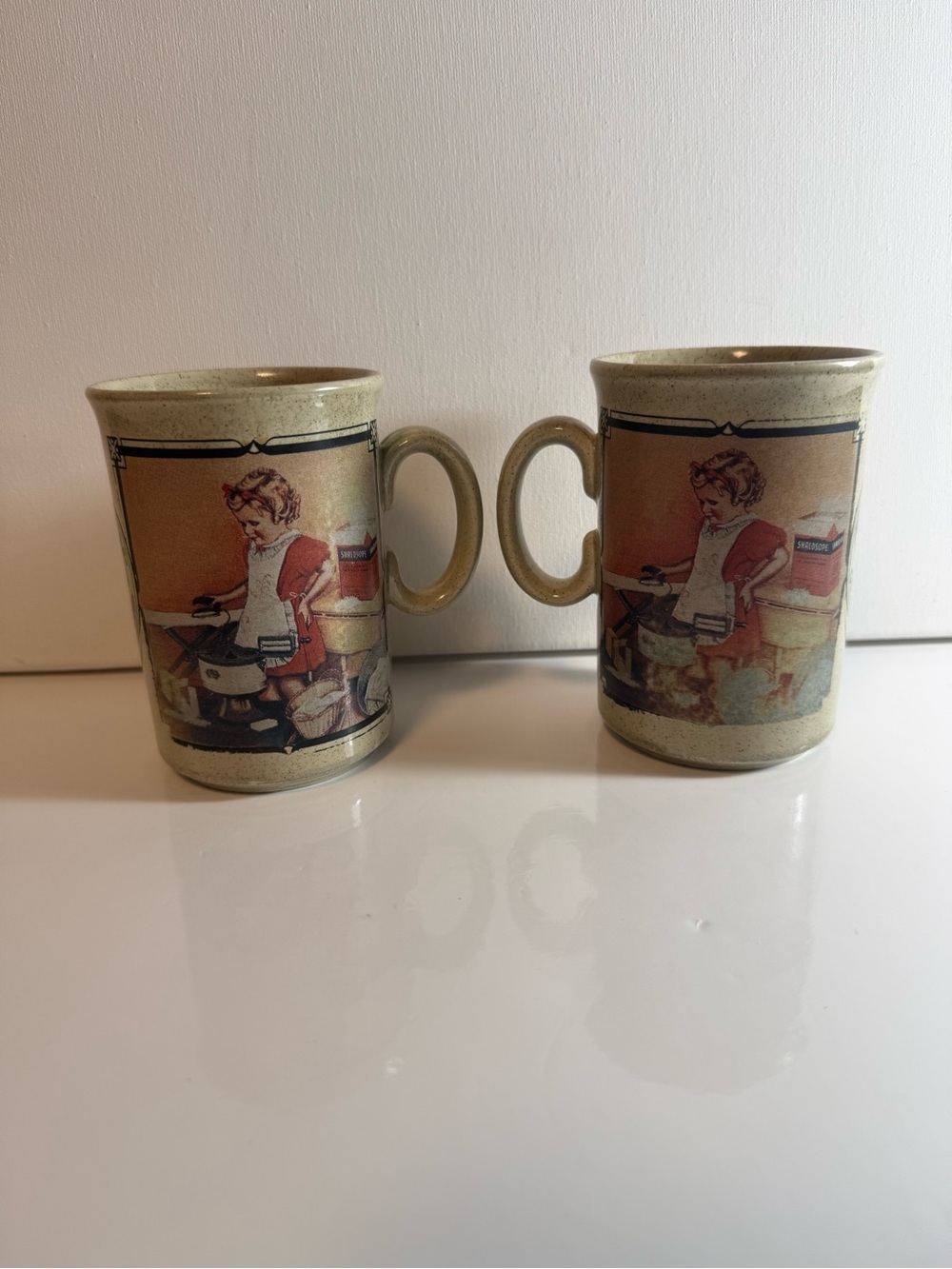 Watkins Year Almanac Coffee Mugs 1939, Calendar Made in England EUC Set If Two